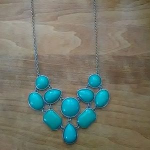 Super chic necklace!